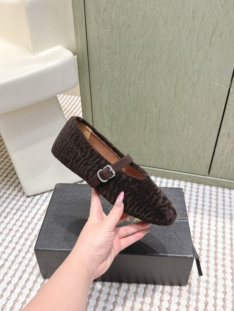 Alaia Flat Shoes